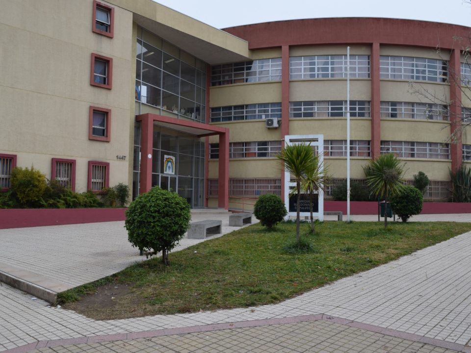 Instituto Superior de Comercio "EMS"